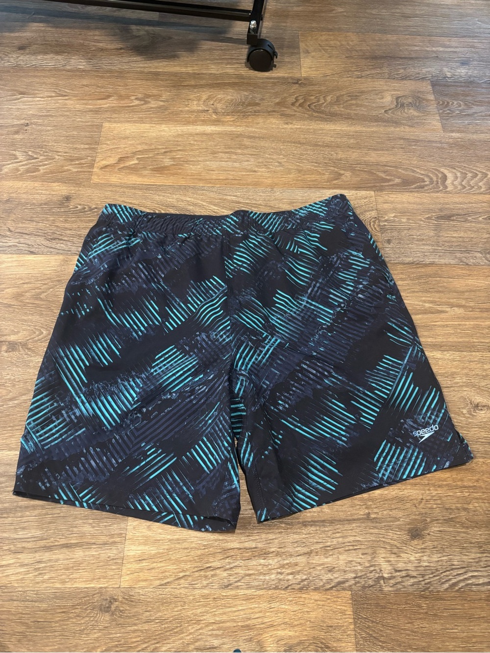 Speedo Dark Blue Tech Volley Swim 8” Shorts UPF Stretch Water Repellent Men’s L